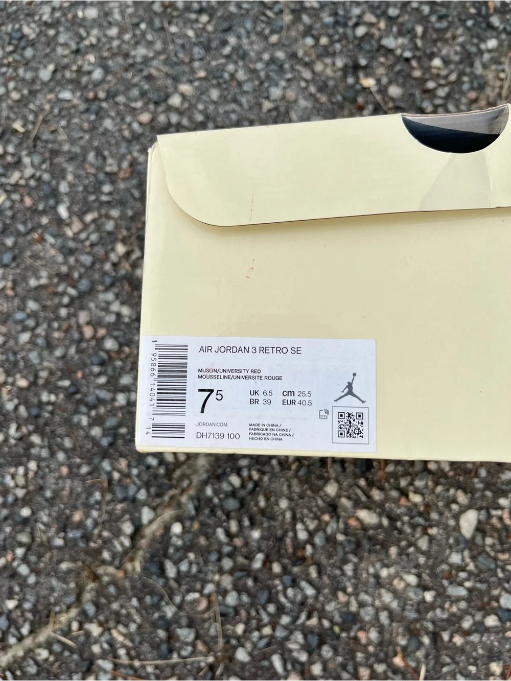 Air Jordan 3 Retro SE 'Muslin'